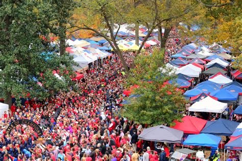 The Grove at Ole Miss: Tailgating Tips for College Football’s Best .